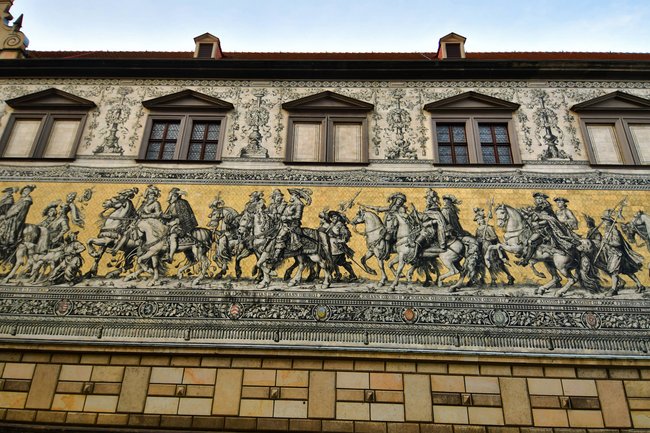 Der Fürstenzug in Dresden. Der Fürstenzug in Dresden.